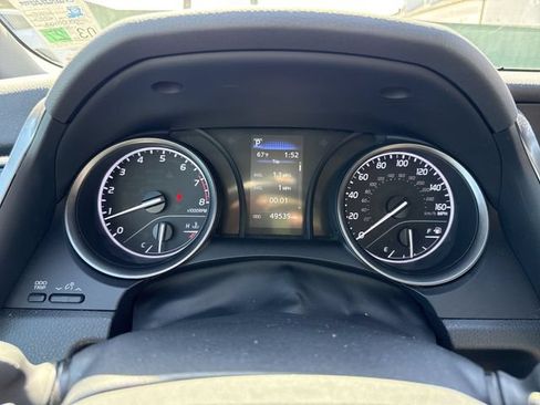 Used 2024 Toyota Camry SE FWD image 15