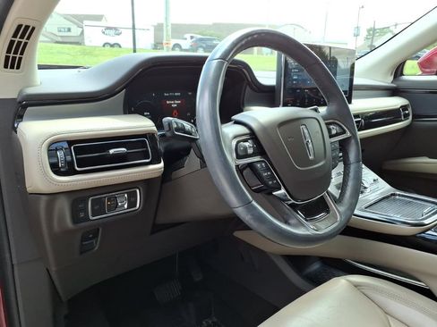 Used 2021 Lincoln Nautilus AWD w/ Equipment Group 101A image 14