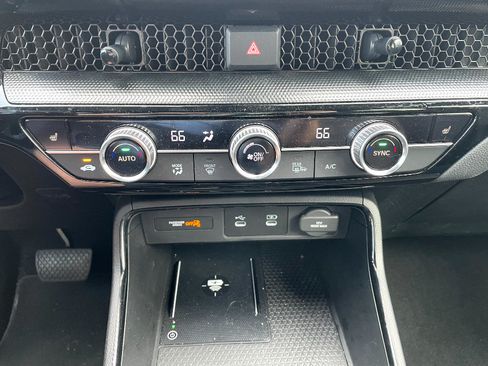 Used 2026 Honda CR-V Sport Touring image 17