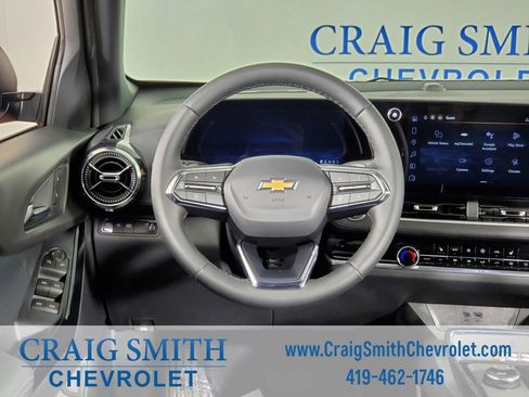 New 2026 Chevrolet Equinox LT w/ Convenience Package II image 14