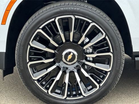 New 2026 Chevrolet Tahoe High Country image 40