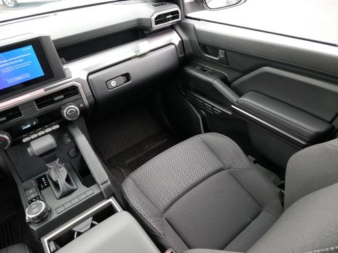 Certified 2025 Toyota 4Runner SR5 image 11