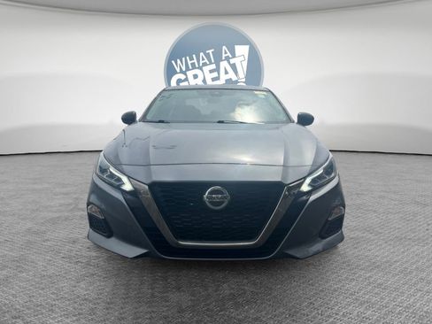Used 2022 Nissan Altima 2.5 SR image 8