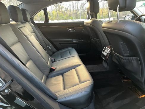 Used 2011 Mercedes-Benz S 400 w/ Sport Pkg image 17