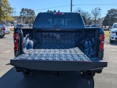 New 2026 RAM 1500 4x4 Crew Cab image 14