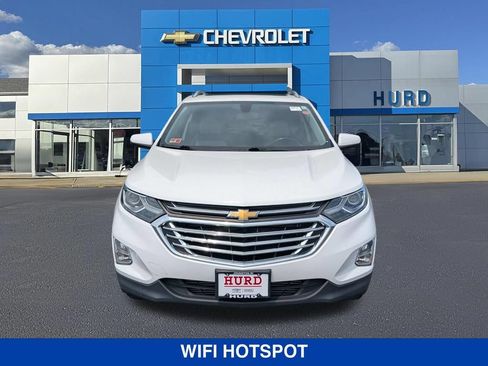 Used 2019 Chevrolet Equinox LT w/ Sun & Navigation Package AWD/4WD image 9
