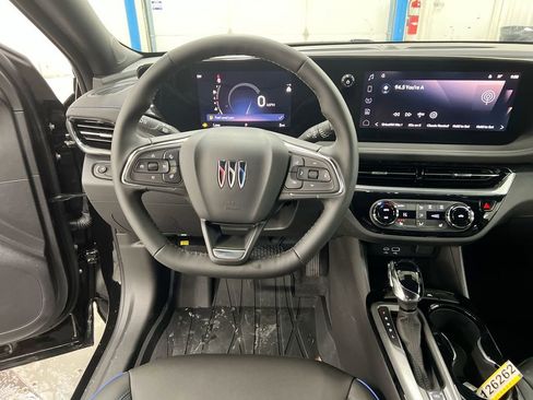 New 2026 Buick Envista Sport Touring image 19