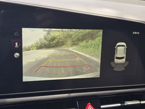 New 2026 Kia Niro EX w/ EX Premium Package FWD image 11