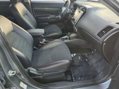Used 2024 Mitsubishi Outlander Sport AWD image 21