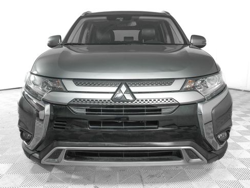 Used 2020 Mitsubishi Outlander SEL image 2