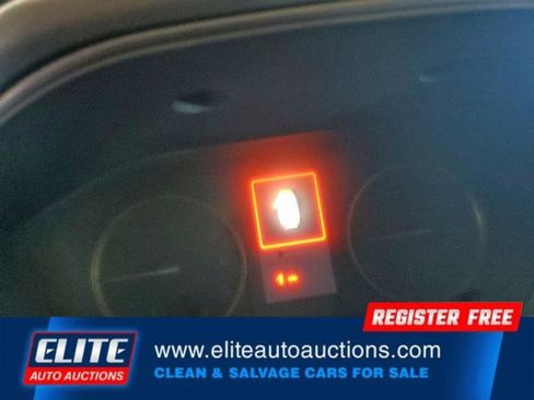 Used 2021 Subaru Outback image 18