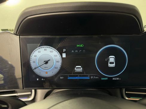 Used 2024 Hyundai Elantra SEL w/ Convenience Package image 24