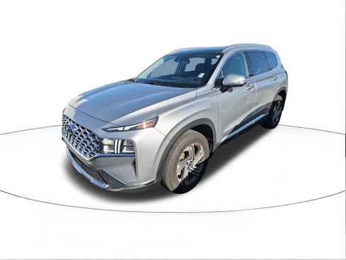 Certified 2023 Hyundai Santa Fe SEL w/ Premium Package image 4