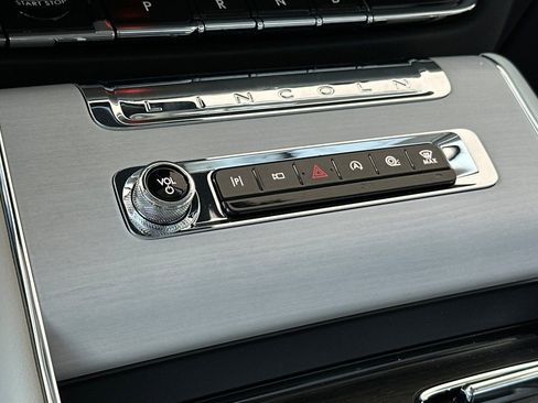 New 2026 Lincoln Aviator Reserve AWD/4WD image 20
