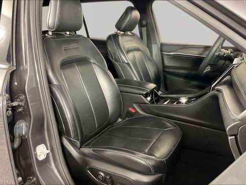 Used 2023 Jeep Grand Cherokee L Overland AWD/4WD image 26