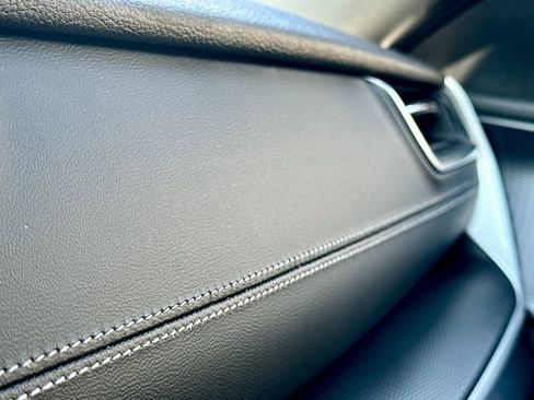 New 2025 Jeep Grand Cherokee Laredo image 21