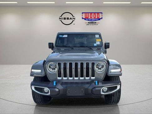 Used 2023 Jeep Wrangler Unlimited Sahara w/ Cold Weather Group AWD/4WD image 6