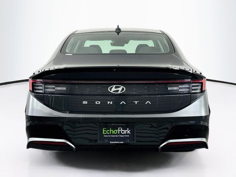 Used 2025 Hyundai Sonata SEL FWD image 7