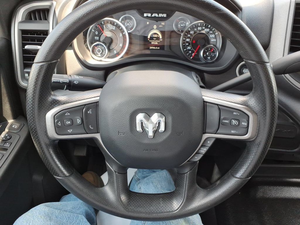 Used 2024 RAM 3500 Tradesman w/ Chrome Appearance Group AWD/4WD image 21