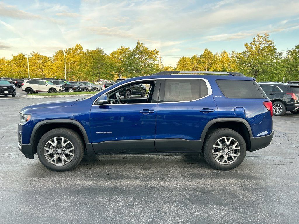 Used 2023 GMC Acadia SLE w/ Driver Convenience Package AWD/4WD image 5