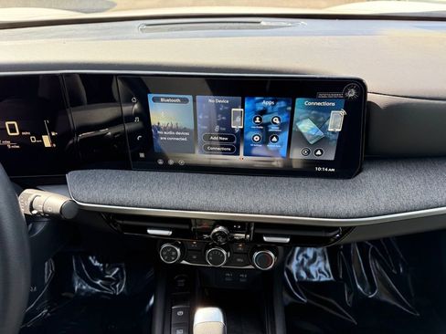 New 2026 Nissan Kicks S w/ Charging Package FWD image 21