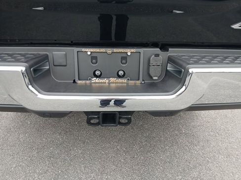 New 2026 RAM 3500 Big Horn AWD/4WD image 6