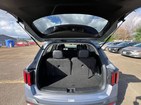 Used 2024 Kia Sorento S FWD image 33