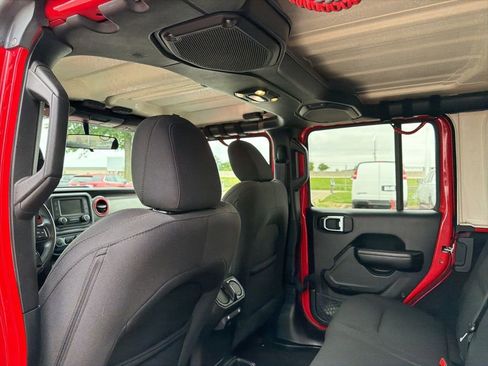 Used 2019 Jeep Wrangler Unlimited Sport S AWD/4WD image 15