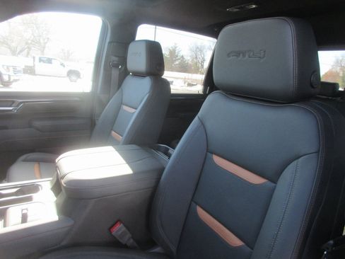 New 2026 GMC Sierra 2500 AT4 w/ AT4 Premium Plus Package image 14