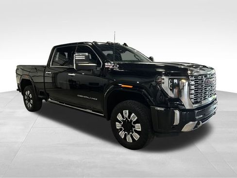 Used 2024 GMC Sierra 2500 Denali w/ Denali Reserve Package AWD/4WD image 1
