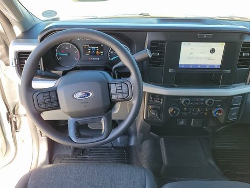 New 2026 Ford F550 4x4 Supercab Super Duty image 9
