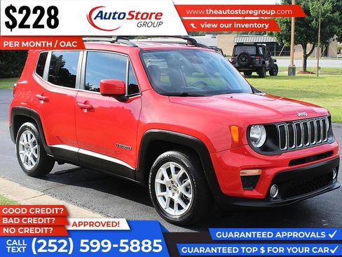 Used 2019 Jeep Renegade Latitude FWD image 4