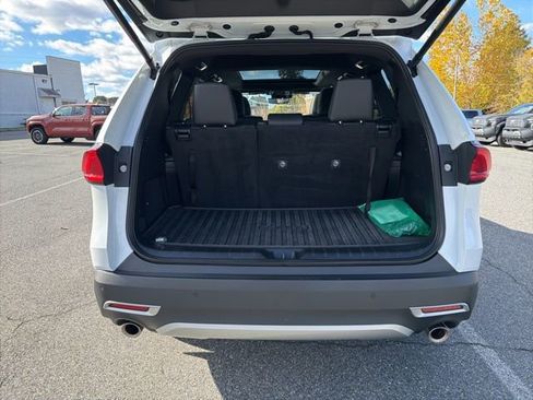 Used 2024 Toyota Grand Highlander AWD Hybrid image 8