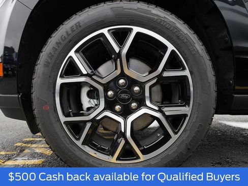 New 2026 Ford Maverick Lariat image 29