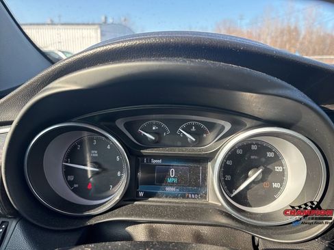 Used 2019 Buick Envision Preferred w/ LPO, Cargo Package image 17