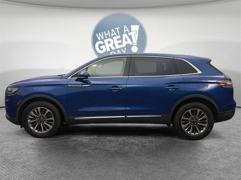 Used 2021 Lincoln Nautilus AWD w/ Equipment Group 101A image 7