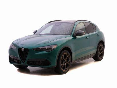 New 2025 Alfa Romeo Stelvio Sprint