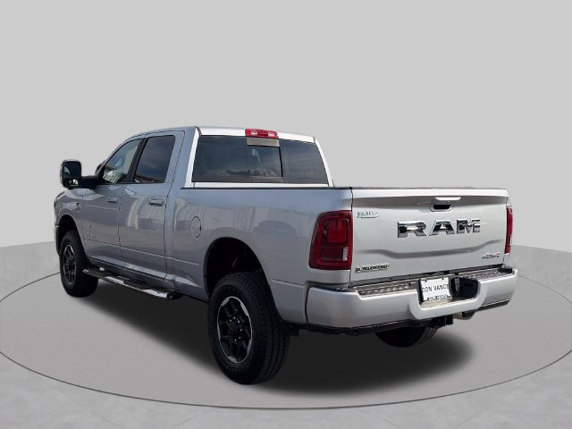 Used 2026 RAM 2500 Laramie AWD/4WD image 3