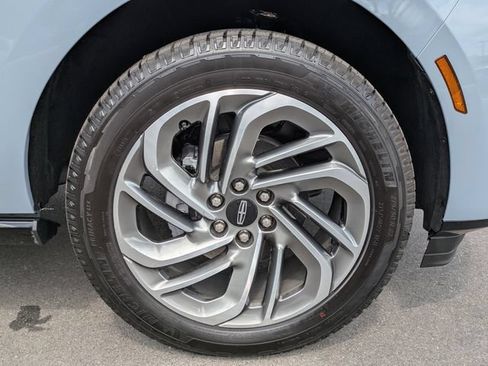 New 2026 Lincoln Navigator Reserve AWD/4WD image 11