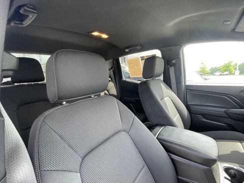 Used 2024 GMC Canyon Elevation RWD image 28