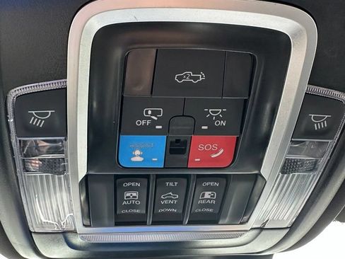 Used 2026 RAM 3500 Laramie AWD/4WD image 23