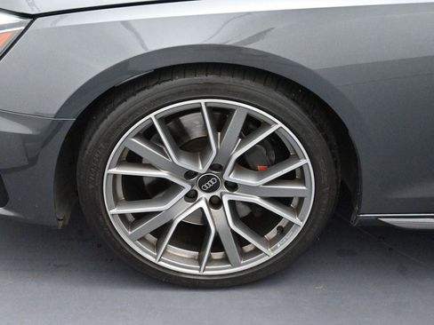 Used 2024 Audi S4 Premium Plus w/ Premium Plus Package AWD/4WD image 33