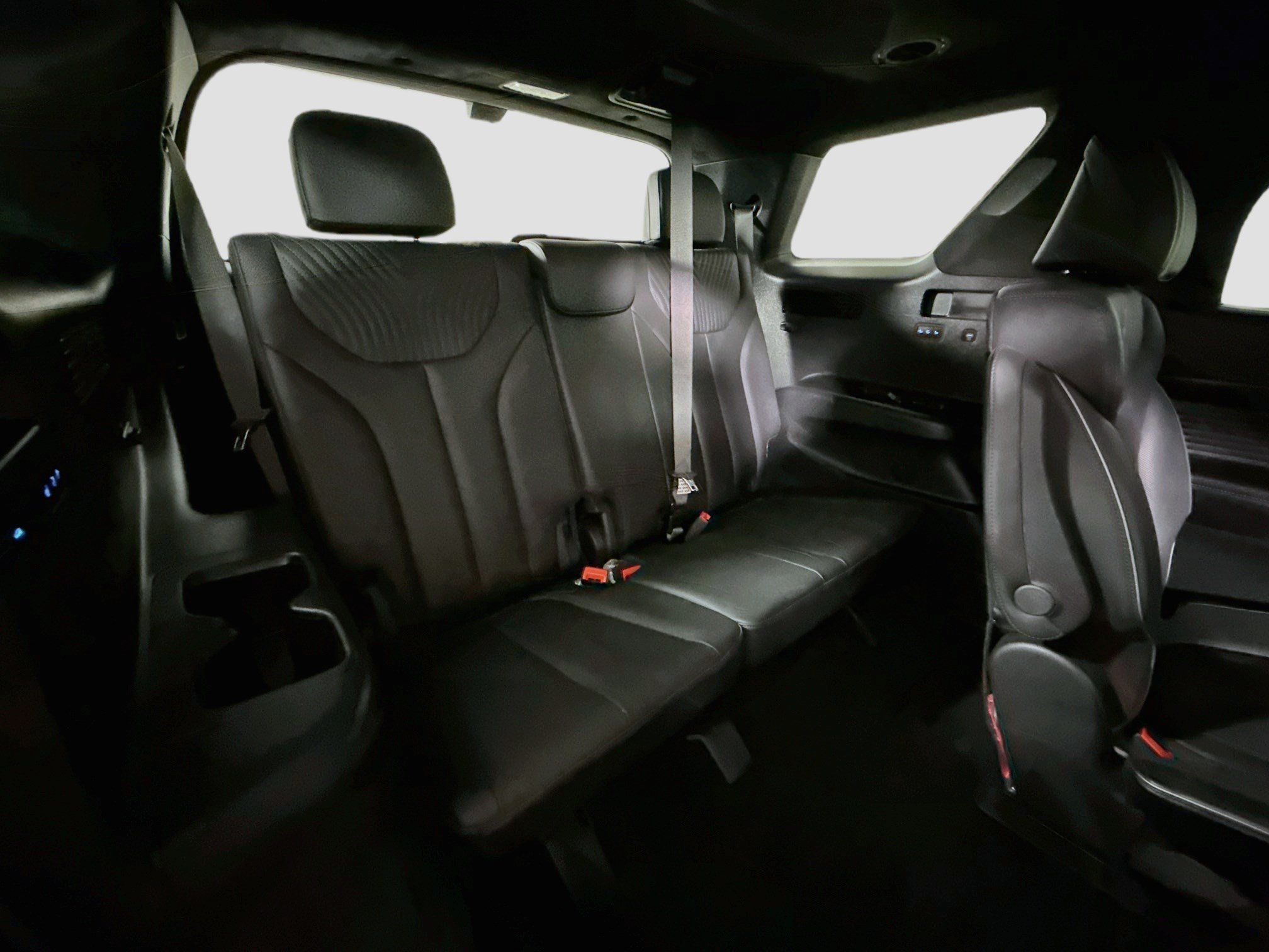 Used 2024 Hyundai Palisade Calligraphy FWD image 42