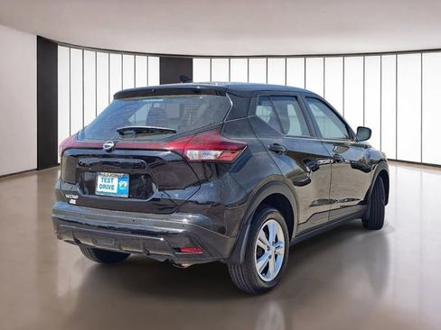 Used 2024 Nissan Kicks S image 4