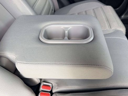 Used 2017 Honda CR-V LX image 27