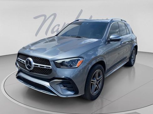 Used 2025 Mercedes-Benz GLE 350 4MATIC w/ AMG Line Exterior image 4