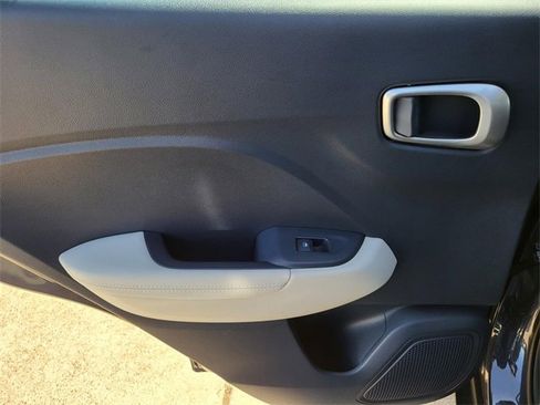 New 2026 Hyundai Venue SEL image 8