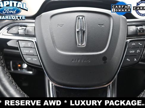 Used 2023 Lincoln Nautilus Reserve w/ Luxury Package AWD/4WD image 18