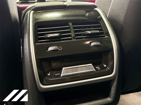 Used 2023 BMW X5 M50i w/ Climate Comfort Package image 27