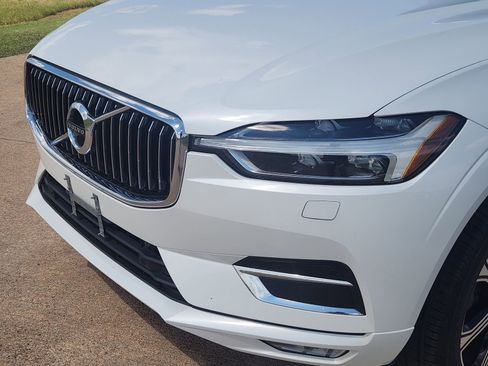 Used 2020 Volvo XC60 T6 Inscription w/ Protection Package Premier AWD/4WD image 10